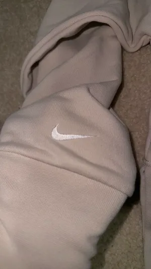 Nike Cropped Long Sleeve Top Cream thumbnail 5