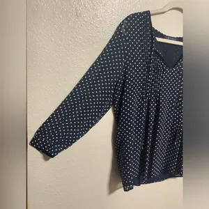 Tommy Hilfiger Navy Polka Dot Tie Front Semi Sheer Blouse Women’s Medium thumbnail 4