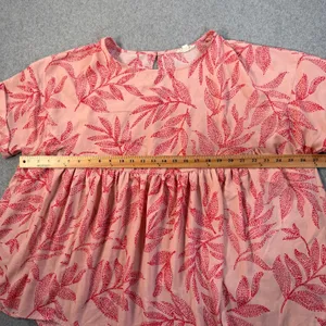 Easel Los Angeles Women's 1X Pink Red Leaf Print Babydoll Top Short Sleeve thumbnail 5