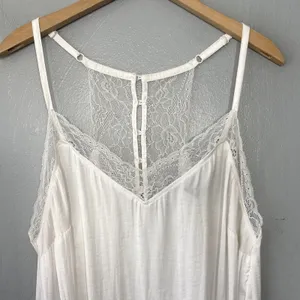 Torrid Silky Lace Cami Plus Size 1X White Coquette Dainty Romantic Tank Top thumbnail 2