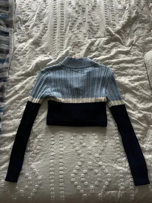 Garage Cropped Sweater thumbnail 4