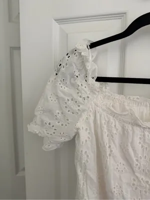 Elan White Eyelet Mini Dress Size Medium thumbnail 2