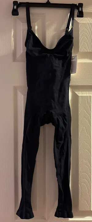 Skims full body shapewear thumbnail 1