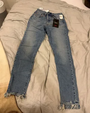 Levi’s high rise skinny jeans thumbnail 1