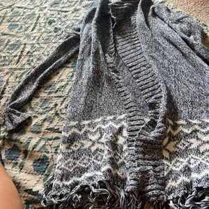 Aerie small sweater‎ cardigan thumbnail 4