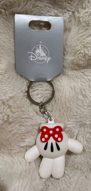 Japan Disney Minnie Mouse glove keychain thumbnail 1
