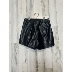 SheIn Faux leather shorts thumbnail 2