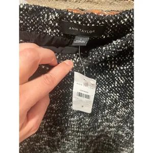 NWT Ann Taylor Marled Knit Pencil Skirt Black White Size 2 Work Office thumbnail 4