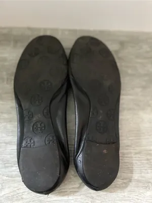 Tory Birch Black Leather Ballet Flats with Gold Accent Elasticized Back thumbnail 4