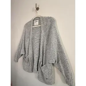 Hollister Gray Open Front Knit Cardigan Womens M Oversized Chunky Pocket Sweater thumbnail 2