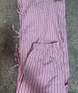 Wild Fable Gently used stripe womens pants thumbnail 2