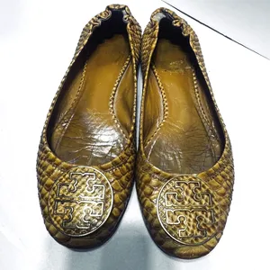 Tory Burch Reva Gold ballet flats shoes Mustard yellow snakeskin leather sz 10 thumbnail 2