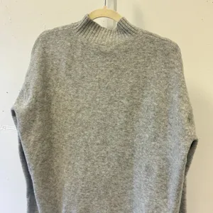 Uniqlo Souffle Yarn Mock Neck Sweater Gray Relaxed Fit 420307 Women's Medium thumbnail 5