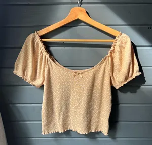 American Eagle Outfitters Top thumbnail 1