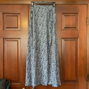 Lulu’s Tempest Navy Blue Print Wrap Maxi Skirt size XS thumbnail 6