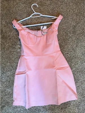 Showpo PIETRA MINI DRESS - OFF SHOULDER GATHERED BODYCON DRESS IN PALE PINK thumbnail 2