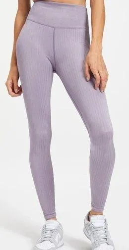 GOOD AMERICAN Shine Seamless Leggings In Dusty Violet thumbnail 1