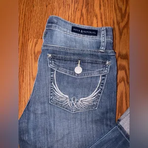 Vintage Rock & Republic Cropped Faded Blue Denim Ankle Jeans thumbnail 3