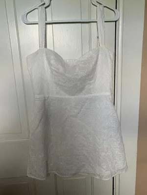 White Dress thumbnail 1