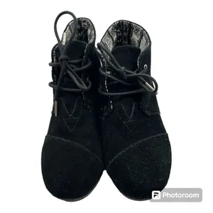 Tom’s black microsuede wedge ankle bootie size 8 thumbnail 4