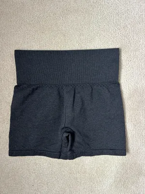 Gymshark Biker Shorts Seamless Black thumbnail 2