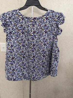 St. John's Bay White Floral Button-Front V‑Neck Blouse thumbnail 5