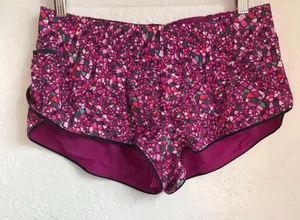 Lululemon 6 reversible shorts thumbnail 4