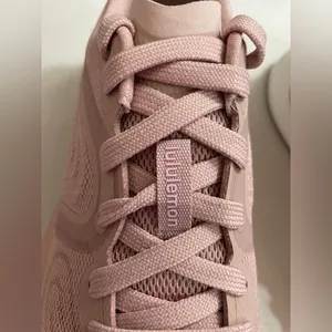 Lululemon NIB Blissfeel Run 2 Women's Pink Running Shoes 8.5 thumbnail 10
