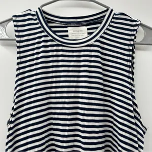 McGuire Poketo Tank Sleeveless Navy & White Striped Pullover Tank Top Size M‎ thumbnail 3