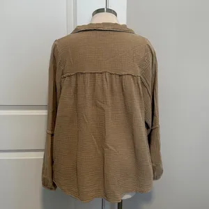 Easel tan gauze pullover top sz S thumbnail 2