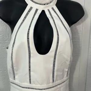 Bardot White High Keyhole Neck Sleeveless Dress Size Small NWOT thumbnail 4