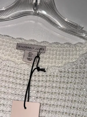 Sincerely Jules Ivory Crochet Floral Cropped Boxy Sweater Size L thumbnail 6