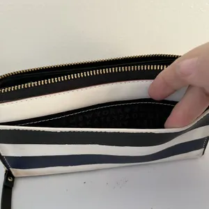 Kate Spade‎ Zip Around Organizer Clutch Wallet Navy and Cream Stripe— Color Flaw thumbnail 4