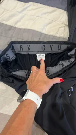 Men’s Gymshark workout pants thumbnail 2