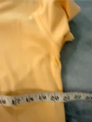 NWOT Lands End Size L Pale Yellow Short Sleeve Cotton Collared Polo Shirt thumbnail 4