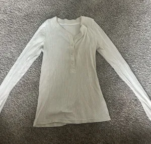 Aerie Long Sleeve thumbnail 1
