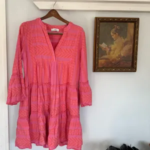 Anthropologie Devotion‎ twins Ella Dress in Salmon/Pink size Medium thumbnail 2