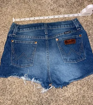 Cutoff Shorts thumbnail 2
