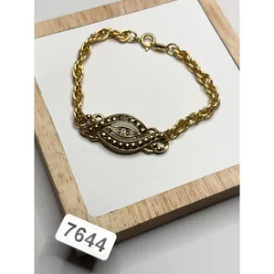 AVON Gold-Tone Rope Chain Bracelet W/ Rhinestone & Intricate Centerpiece Design thumbnail 5