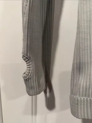 lululemon athletica rest less Light Gray Cable Knit‎ Pullover thumbnail 4