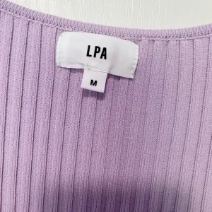LPA Salvatore Dress in Lilac Ribbed Knit Midi size‎ Medium thumbnail 5
