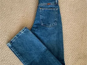 Vintage Rustler Women's Blue Straight-Leg Jeans thumbnail 11