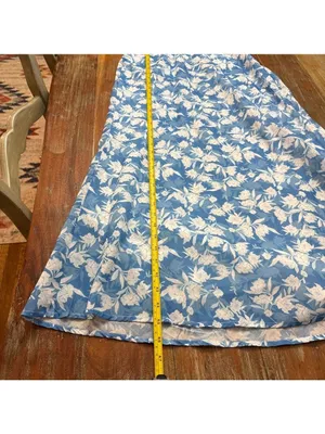 Saints and Secrets Blue White Floral Maxi Dress Small thumbnail 8