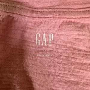 GAP pink crewneck tank top thumbnail 3