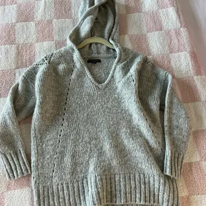 American Eagle Soft Gray Knit Sweater thumbnail 1