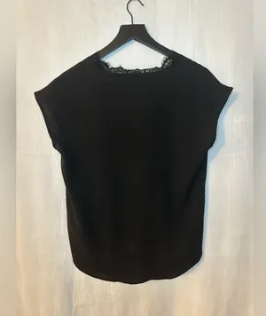 Black Lace Blouse thumbnail 5