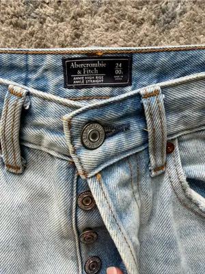 Abercrombie & Fitch Annie High rise ankle straight thumbnail 4