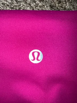 Lululemon High-Rise Yoga Leggings in Pink, Size 6 25 inch thumbnail 4