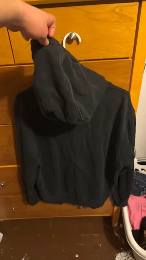 Black Nike Hoodie thumbnail 2