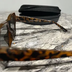 Tortoise Shell Sunglasses Brown thumbnail 4